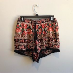 Comfy flower shorts
